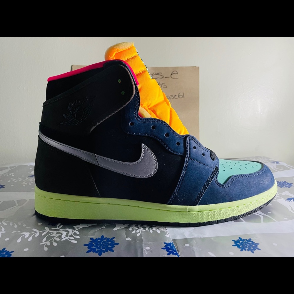 Deadstock Air Jordan 1 Retro High “BioHacks”